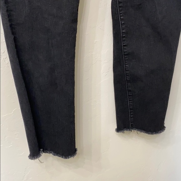 Halogen black straight leg crop jeans size 32 - Picture 3 of 11
